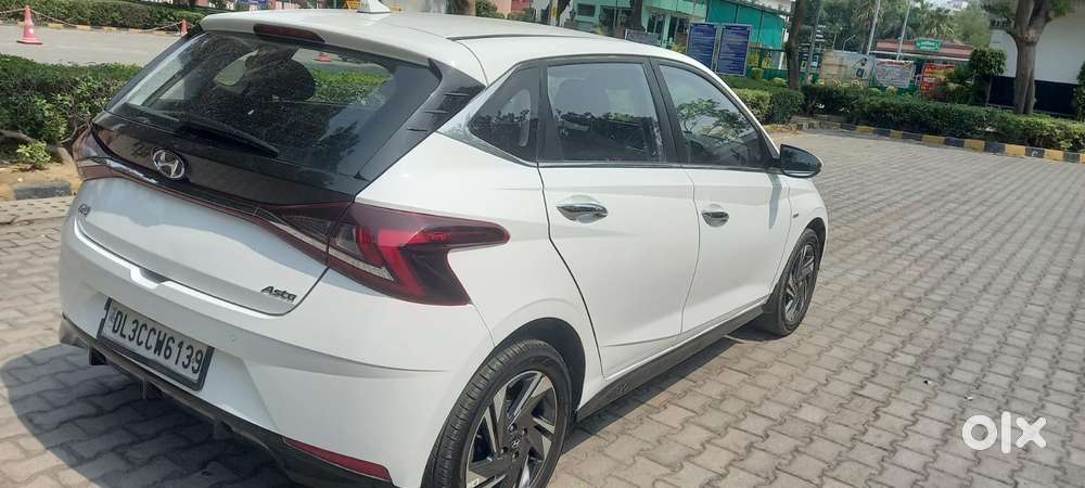 Hyundai I20 Asta (o) 1.2 Ivt, 2022, Petrol