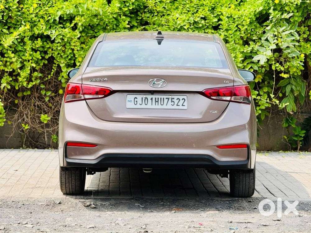 Hyundai Verna 1.6 Vtvt Sx, 2017, Petrol