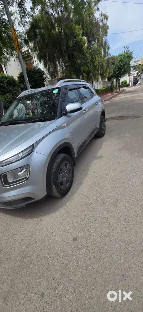 Hyundai Venue November 2019