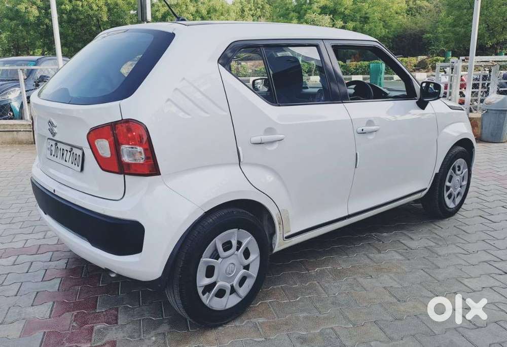 Maruti Suzuki Ignis 1.2 Amt Delta, 2017, Petrol
