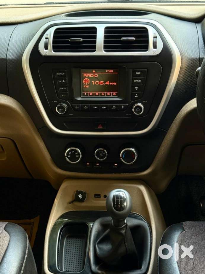 Mahindra Bolero Neo 1.5 N8, 2023, Diesel