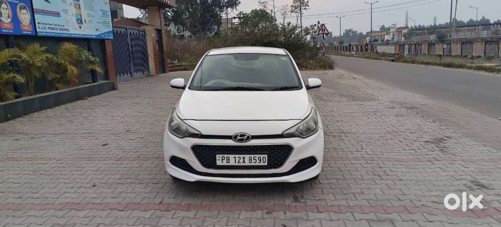 Hyundai I20 Magna 1.2 Vtvt, 2015, Petrol