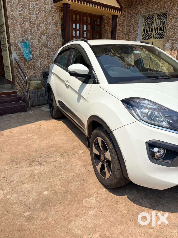 Tata Car Petrol 2018