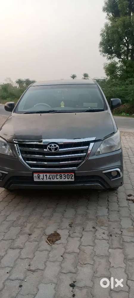 Toyota Innova 2.5 Gx 2013
