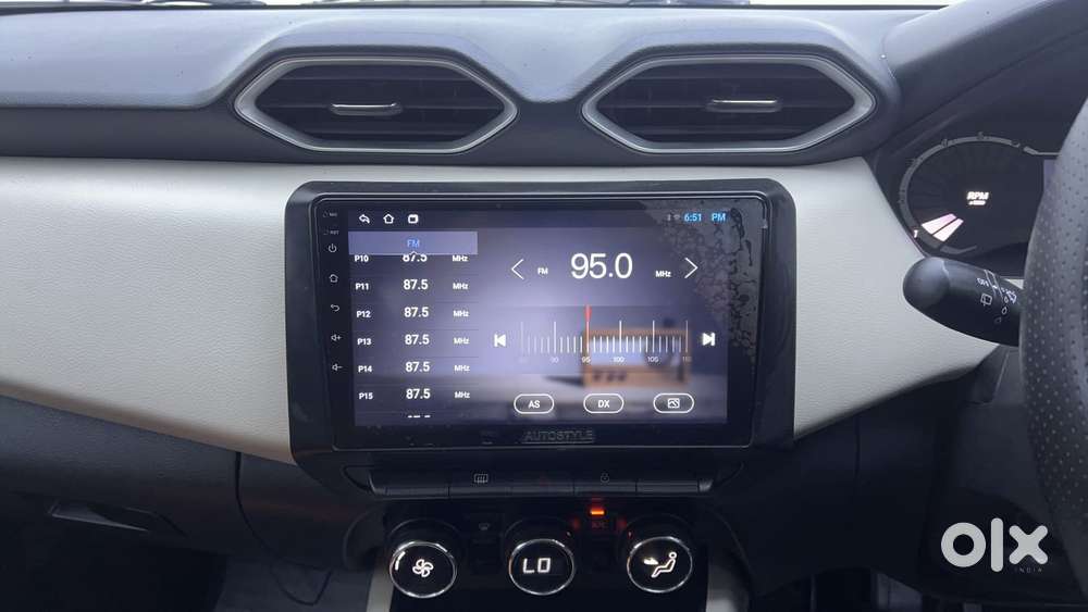 Nissan Magnite 1.0 Xv Executive, 2022, Petrol