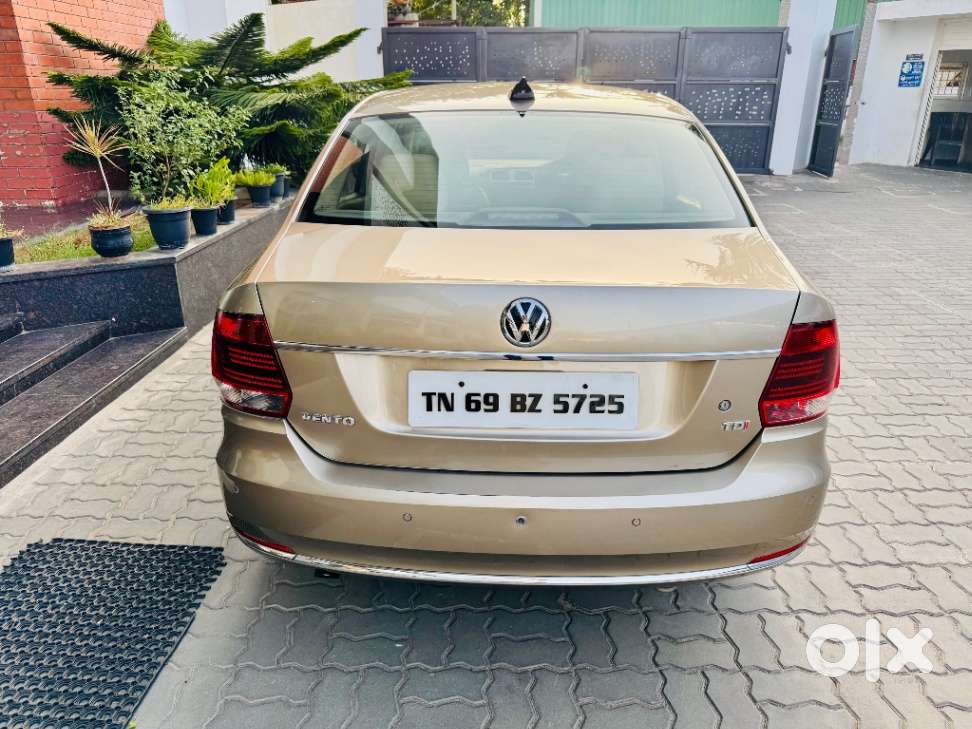 Volkswagen Vento 1.5l Tdi Highline Plus At Diesel, 2016, Diesel
