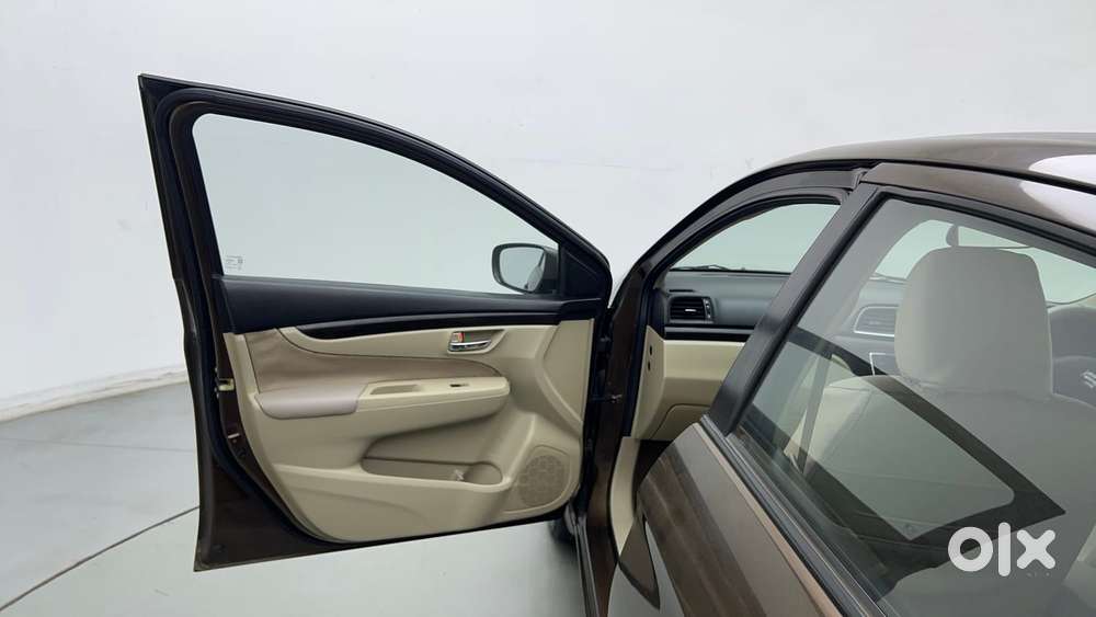 Maruti Suzuki Ciaz Vxi Plus, 2014, Petrol