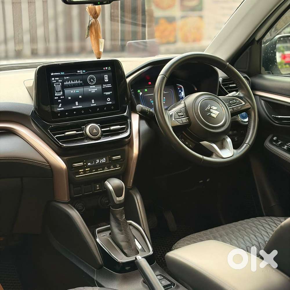 Maruti Suzuki Grand Vitara 1.5 Alpha Plus Dual Tone Intelligent Hybr..