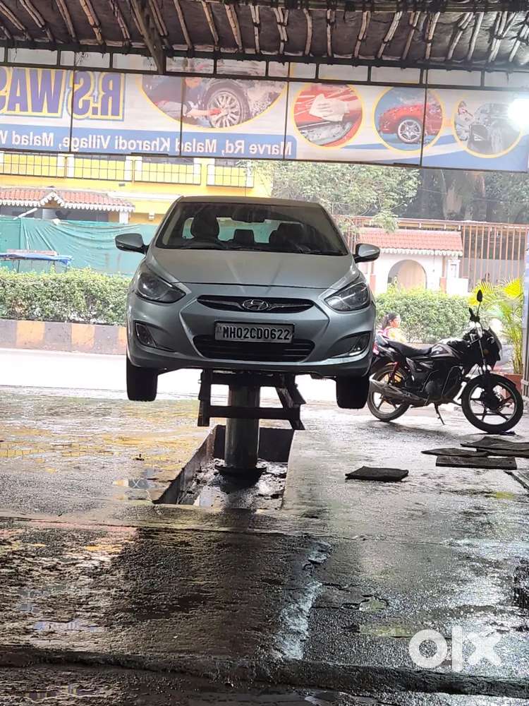 Hyundai Verna 2011 Petrol Well Maintained