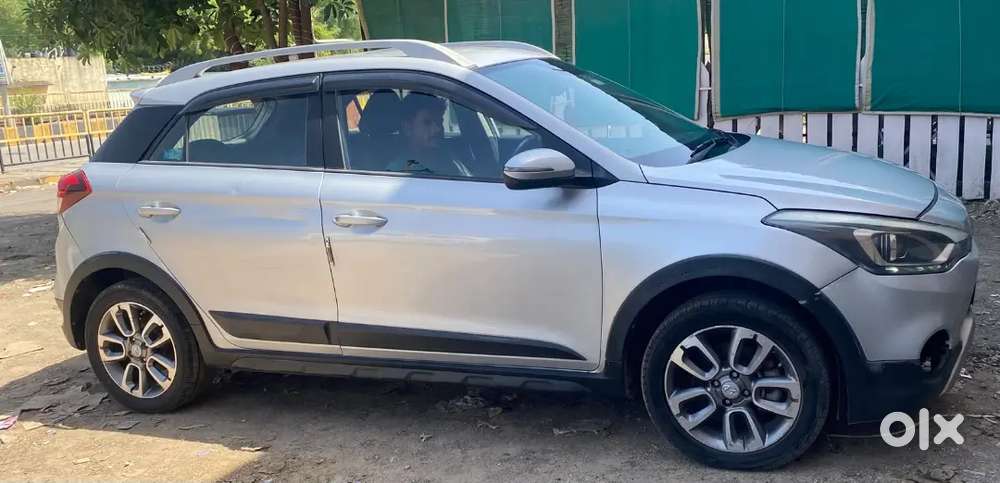 Hyundai I20 Active 2018 पेट्रोल मैनुअल