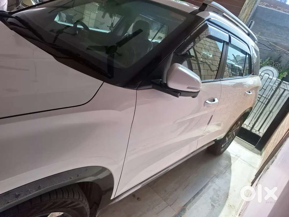 Hyundai Alcazar 2025 Diesel 8800 Km Driven