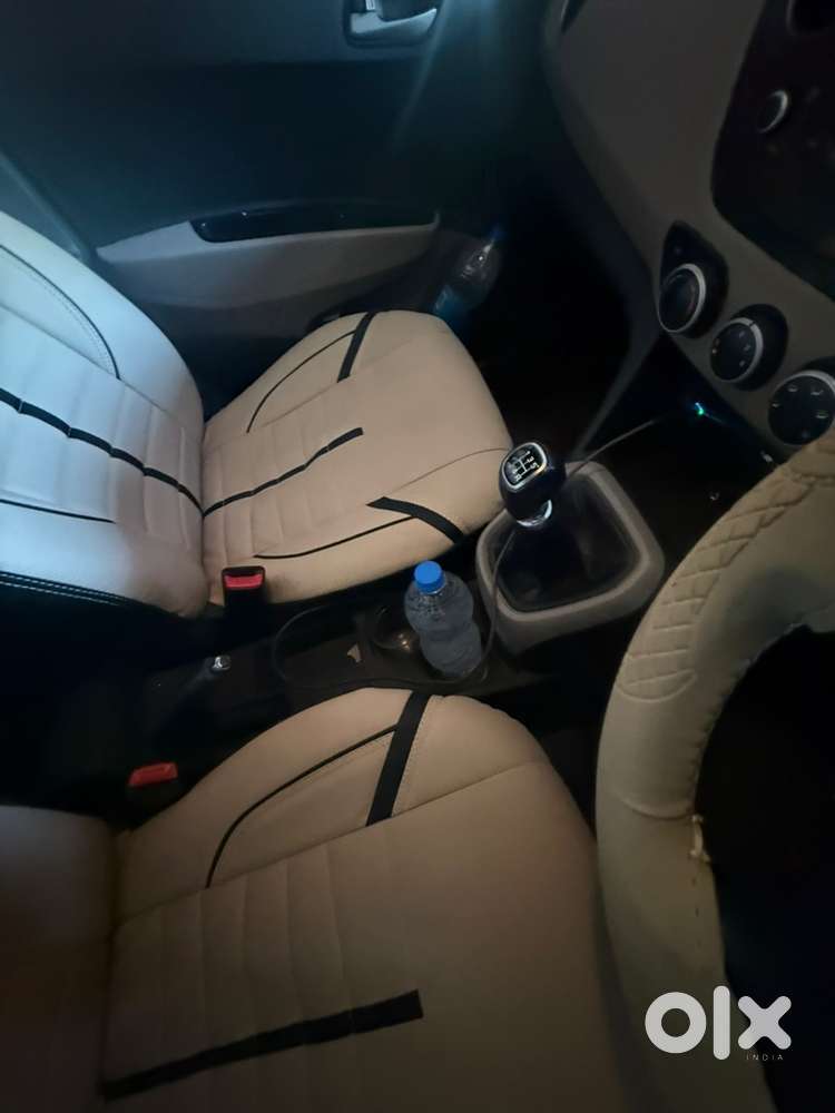 Hyundai Grand I10 2015 Car