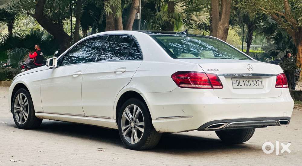 Mercedes-benz E-class E 200 Cgi Avantgarde, 2015, Petrol