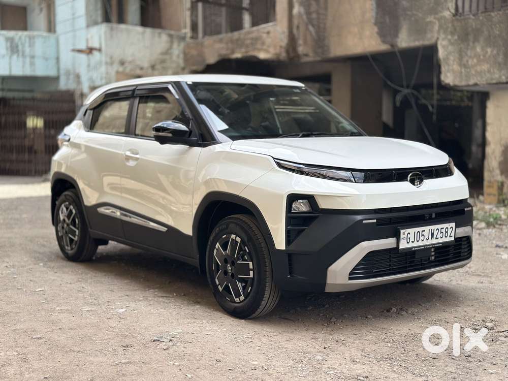 Tata Punch 1.2 Revotron Adventure Rhythm Pack Mt, 2026, Petrol