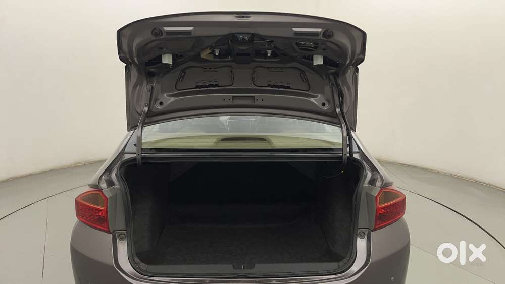 Honda City I-vtec Sv, 2015, Petrol