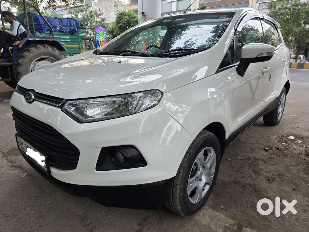 Ford Ecosport 2015 Petrol Manual 40,000 Km Driven Only