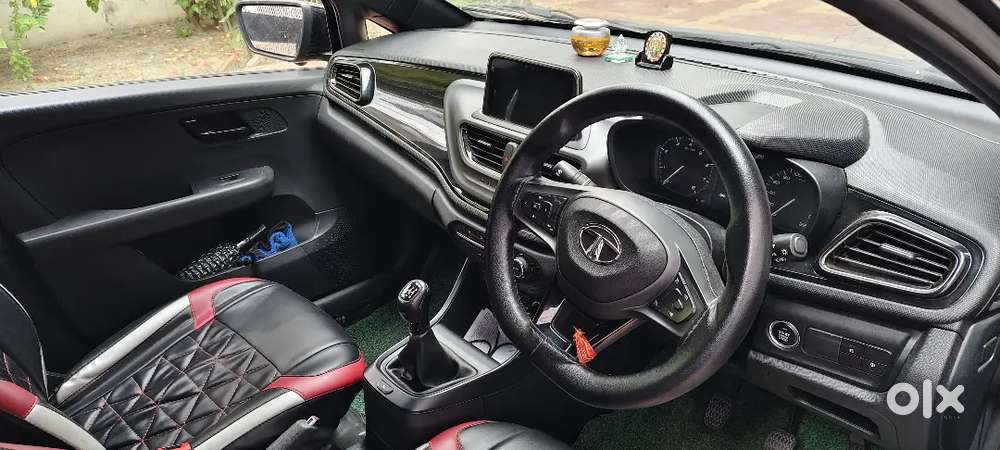 Tata Altroz Xt Dark 2023 Edition Petrol