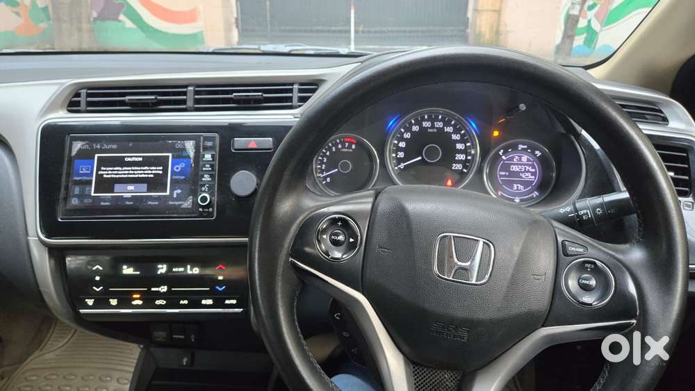 Honda City I-vtec V, 2017, Petrol