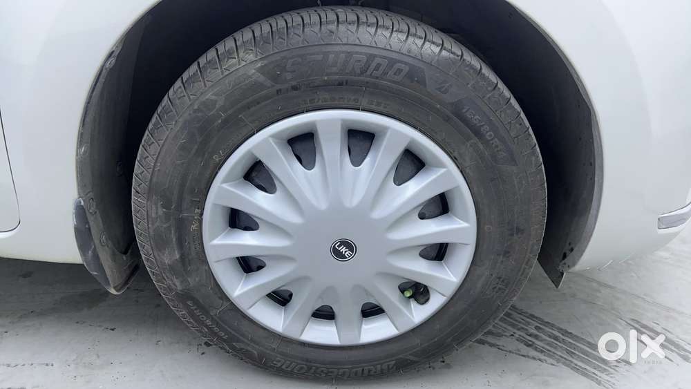 Maruti Suzuki Dzire 1.2 Vxi Amt, 2018, Petrol