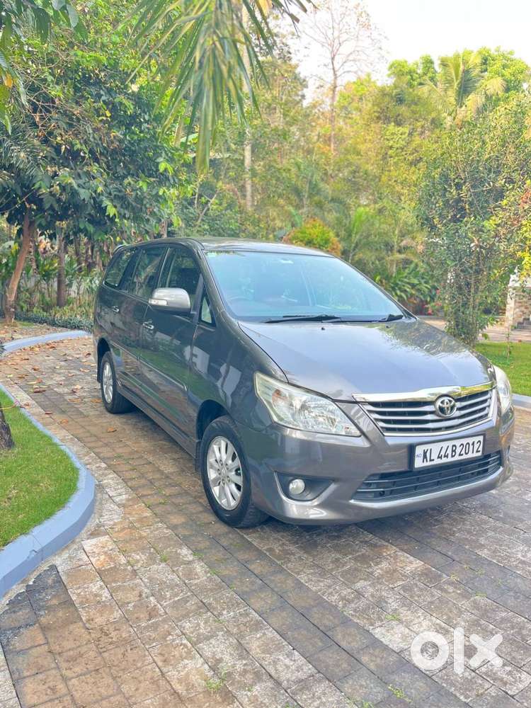 Innova 2012 Orginal Kerala Single Owner