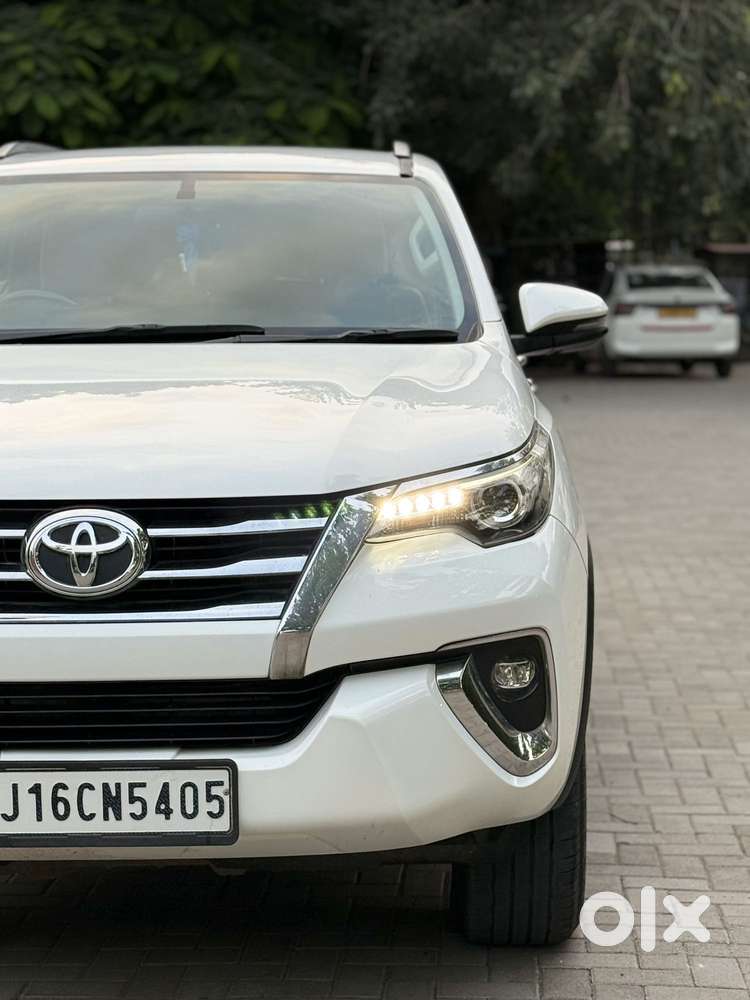 Toyota Fortuner 4x2 At 2.8 Diesel, 2019, Diesel