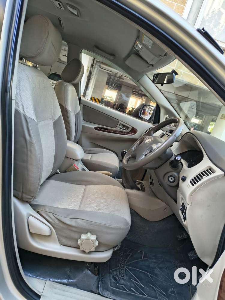 Toyota Innova [2013-2016] 2.5 V Diesel 7 Str, 2013, Diesel