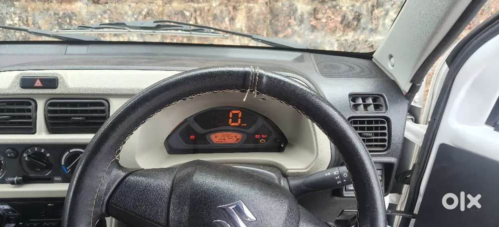 Maruti Eeco 5 Seater Ac Cng