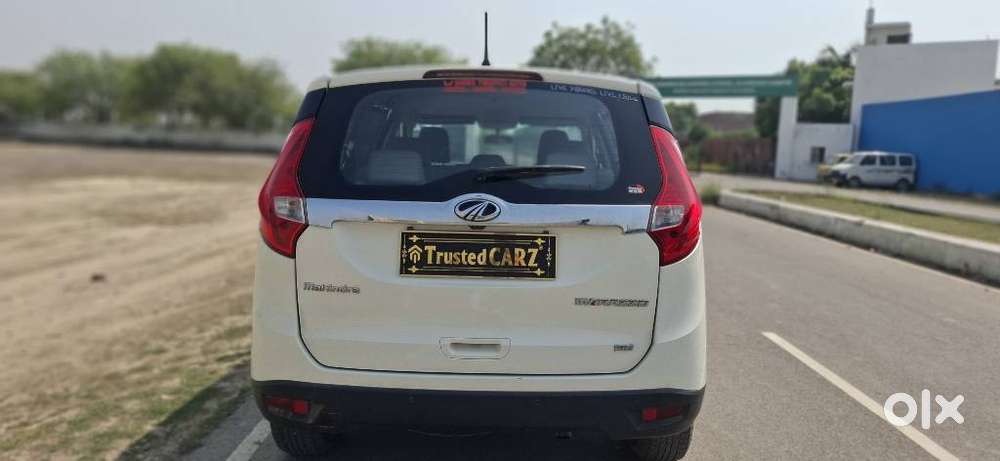 Mahindra Marazzo M8 8str, 2020, Diesel