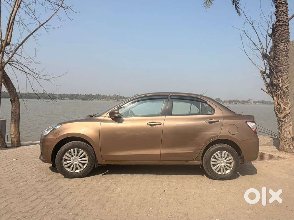 Maruti Suzuki Swift Dzire Vxi Optional, 2020, Petrol