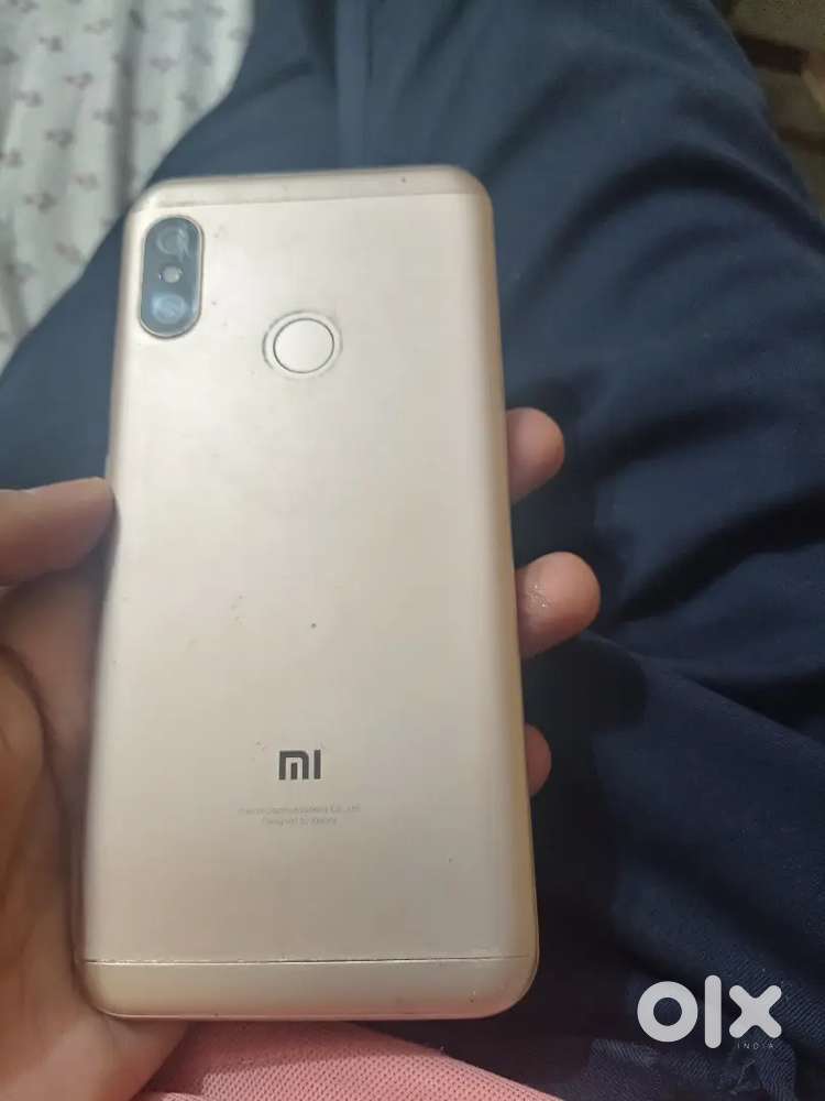 OnePlus 5T + Redmi 6 pro