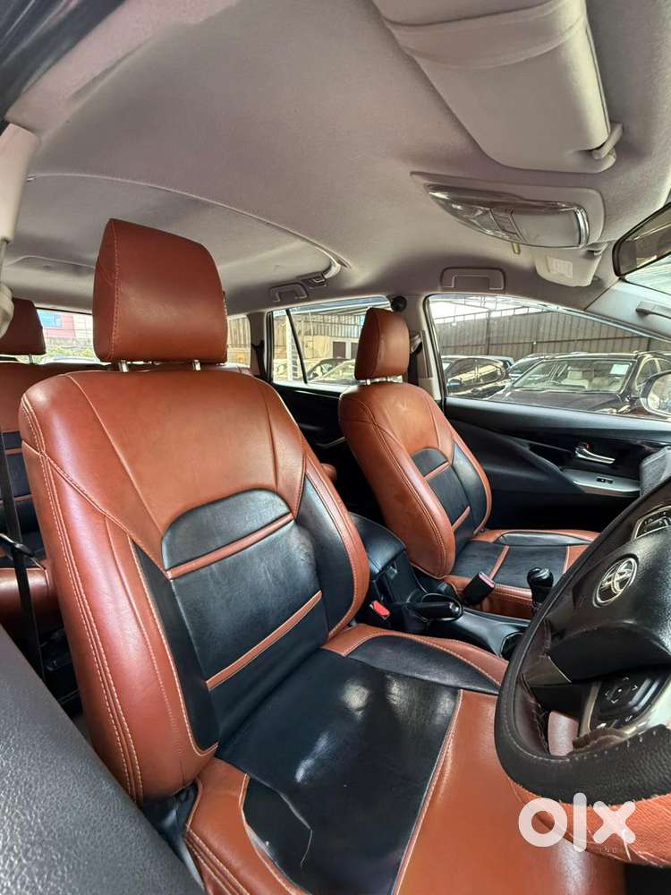 Toyota Innova Crysta 2.4 V, 2016, Diesel