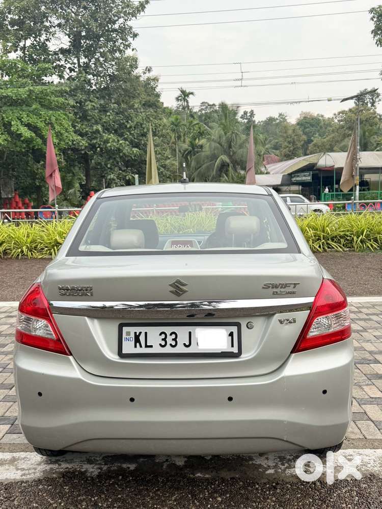 Maruti Suzuki Swift Dzire Vxi(o) Mt, 2017, Petrol