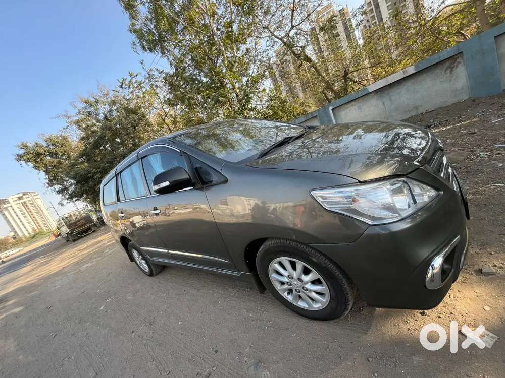 Toyota Innova 2014 Diesel Well Maintained
