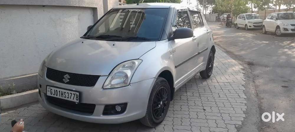 Maruti Swift Vxi