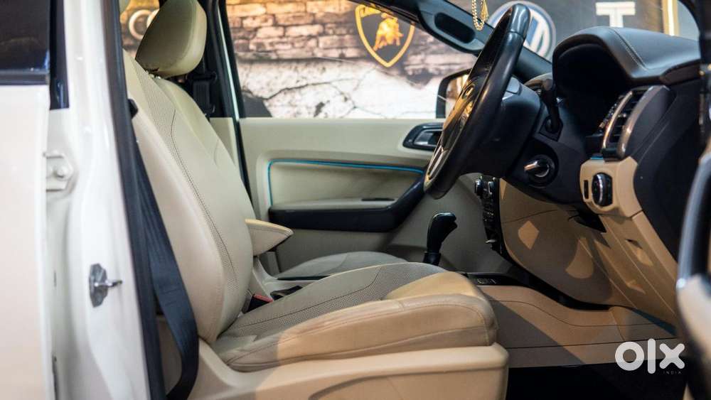 Ford Endeavour 3.2 Titanium At 4x4, 2017, Petrol