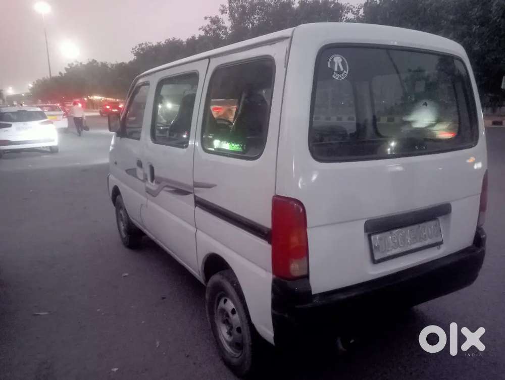 Maruti Suzuki Eeco 2015