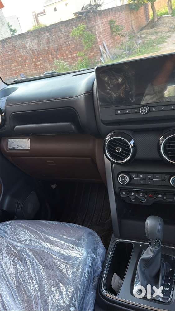 Top Model With Mocha Brown Interior