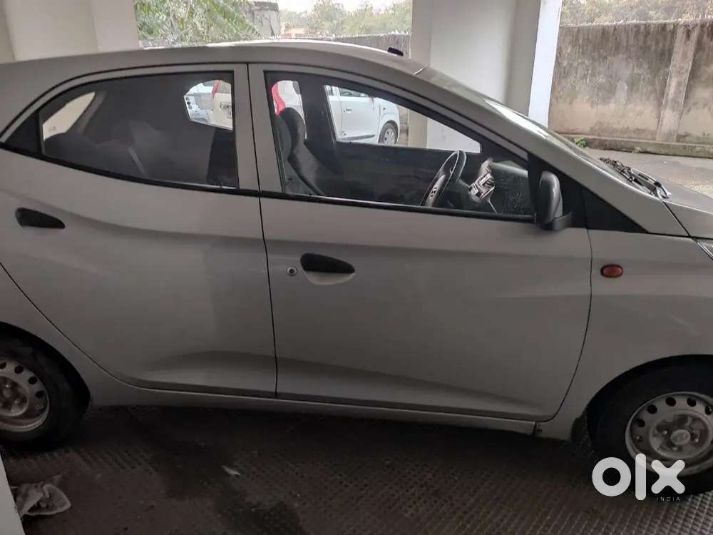 Hyundai Eon 2012 Petrol 107500 Km Driven