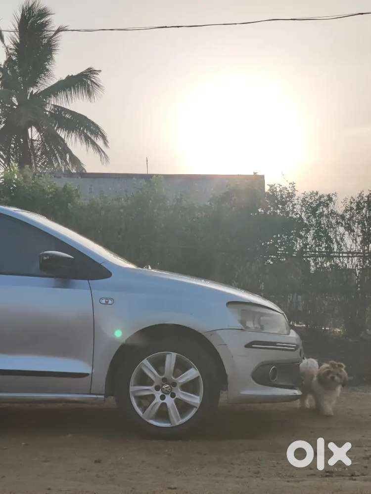 Volkswagen Vento 2011 Highline Petrol