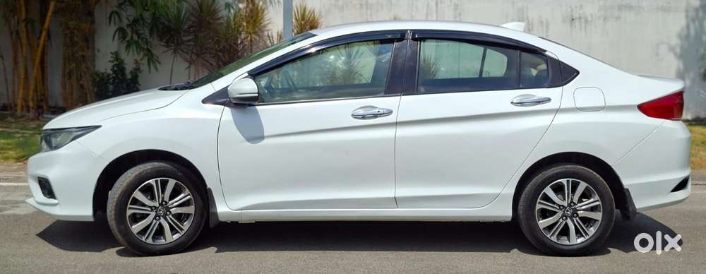 Honda City 1.5 V 5th Gen I-vtec Mt, 2021, Petrol