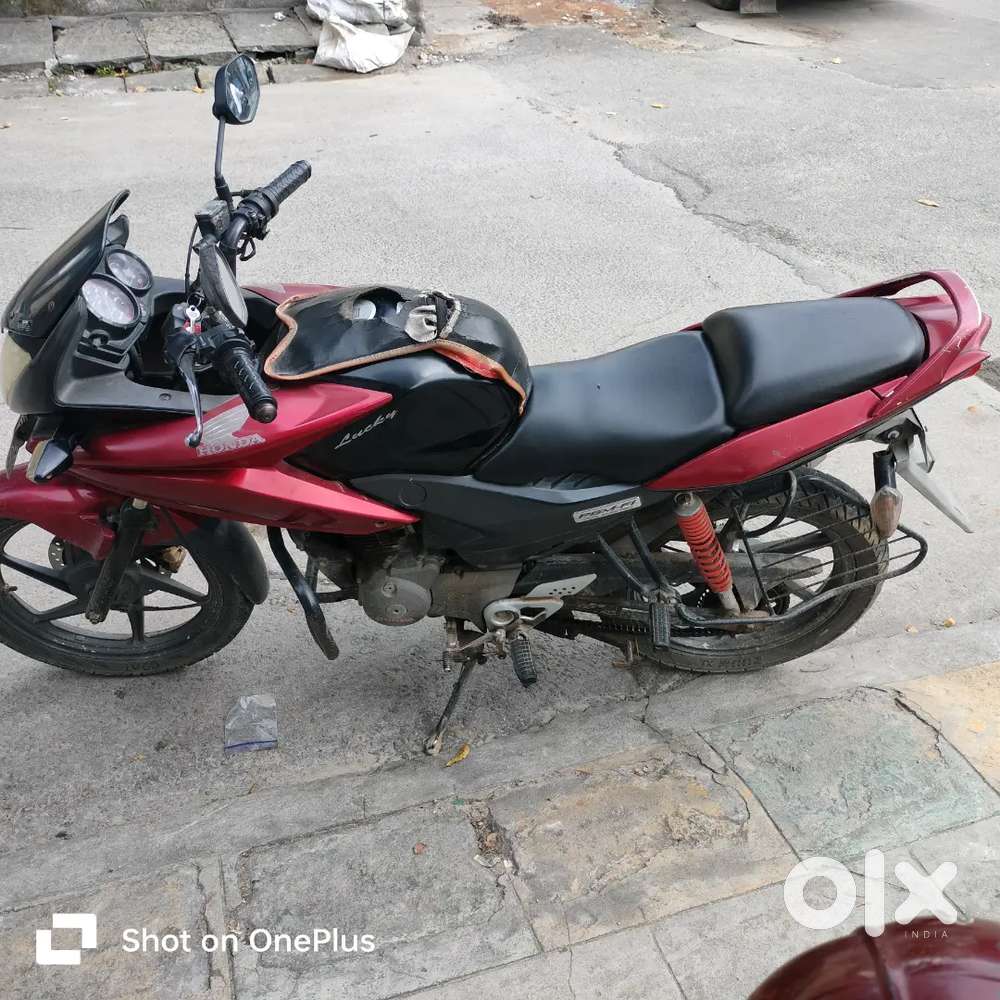 Honda Stunner 2010 model with very good Motorcycles