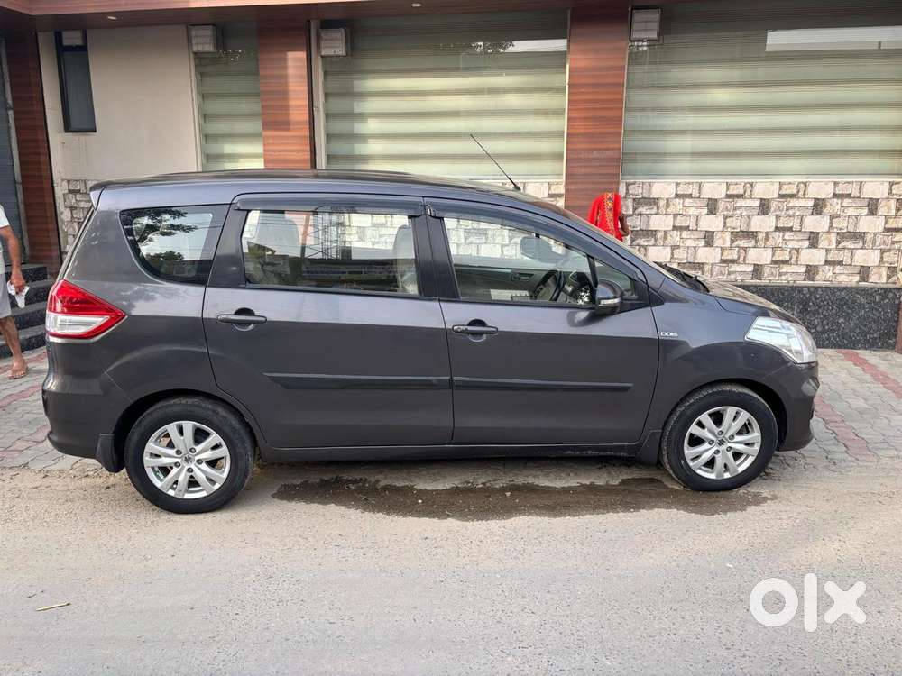 Maruti Suzuki Ertiga Shvs Zdi Plus, 2017, Diesel