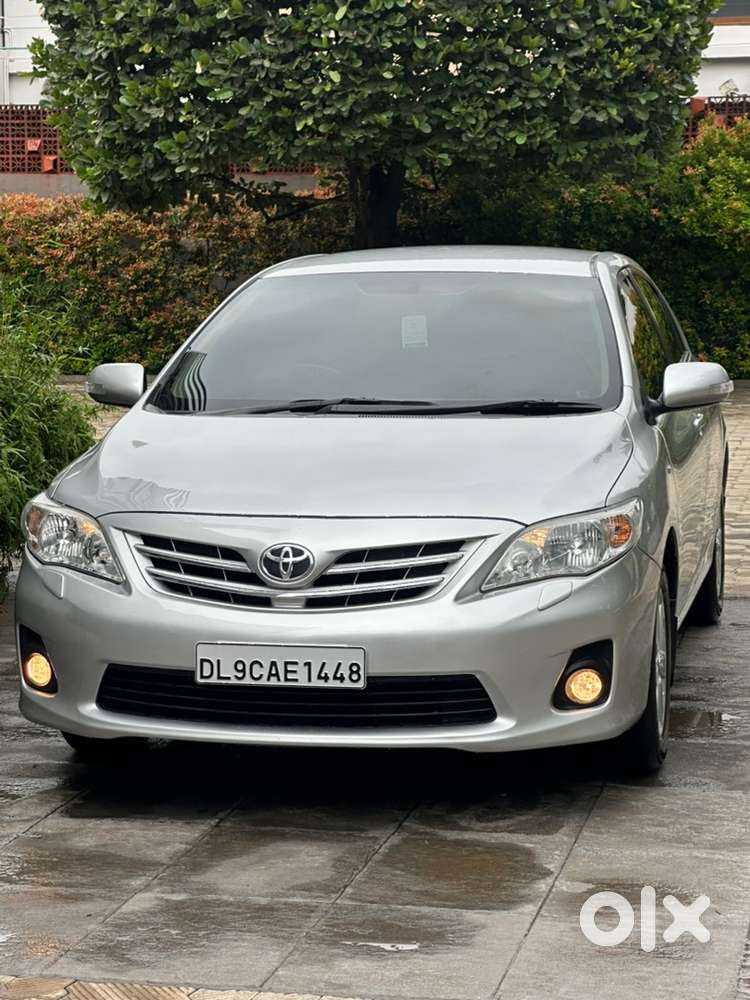 Toyota Car 2013 Petrol