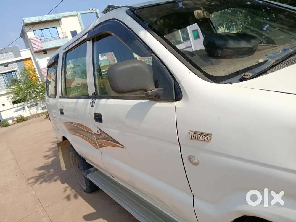 Chevrolet Tavera 2011 Diesel Good Condition