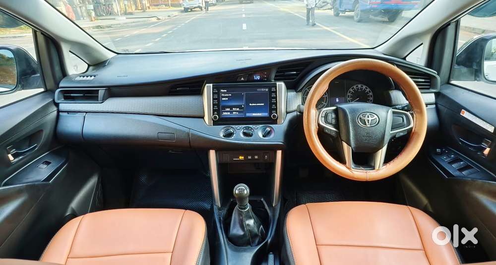 Toyota Innova Crysta [2020-ongoing] 2.4 Gx 8 Str, 2022, Diesel