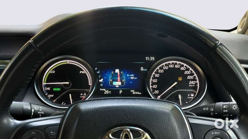 Toyota Camry 2.5 Hybrid, 2023, Petrol