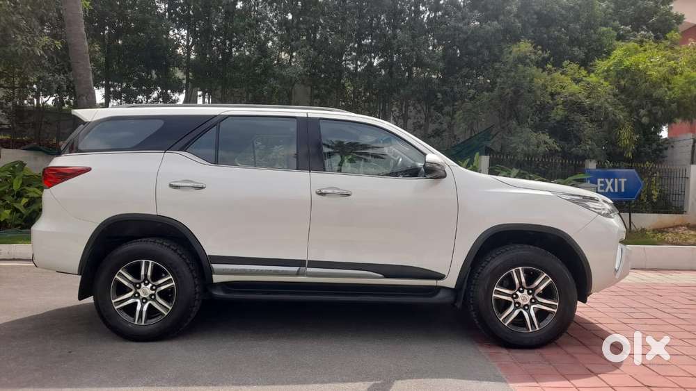 Toyota Fortuner 4x2 At 2.8 Diesel, 2018, Diesel