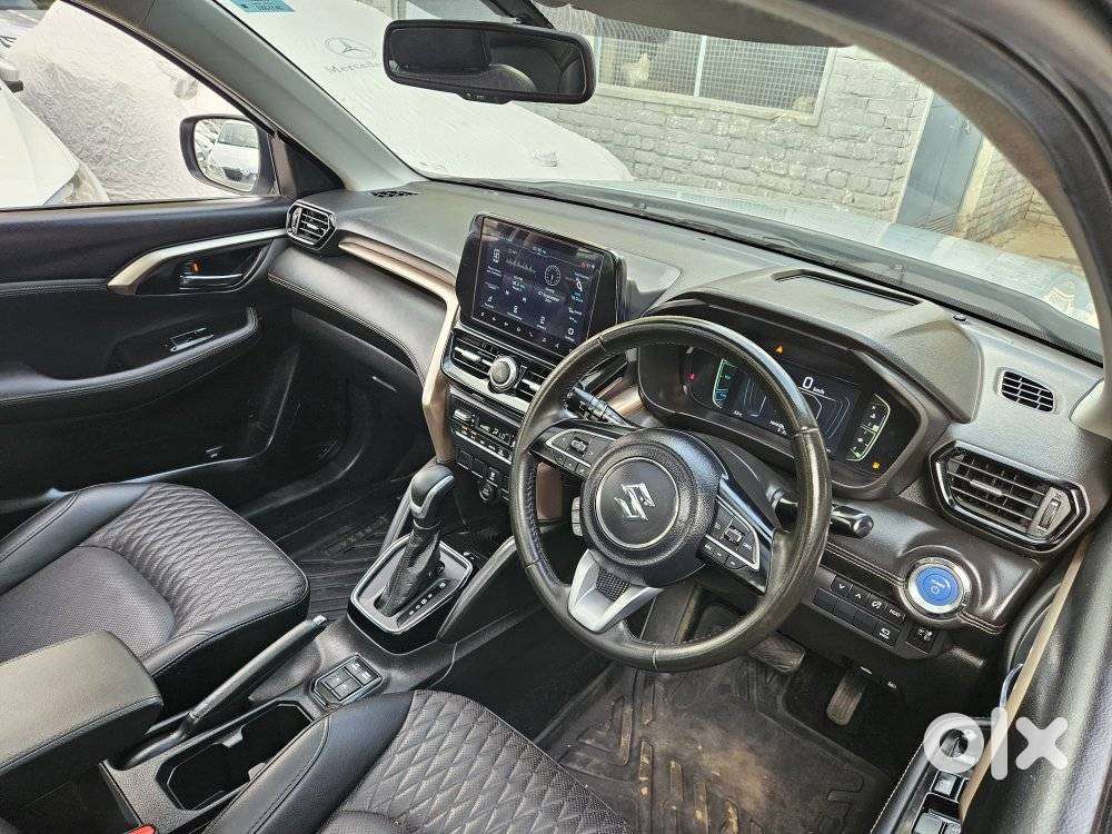 Maruti Suzuki Grand Vitara Alpha Smart Hybrid, 2023, Petrol
