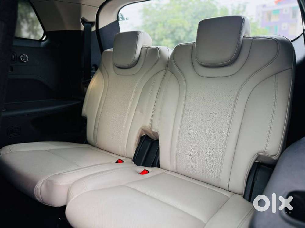 Mahindra Xuv700 Ax7 Awd, 2022, Diesel