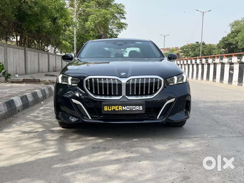 Bmw 5 Series, 2025, Petrol
